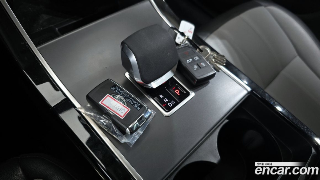 Land Rover Range Rover Evoque P250 Dynamic SE, 2024