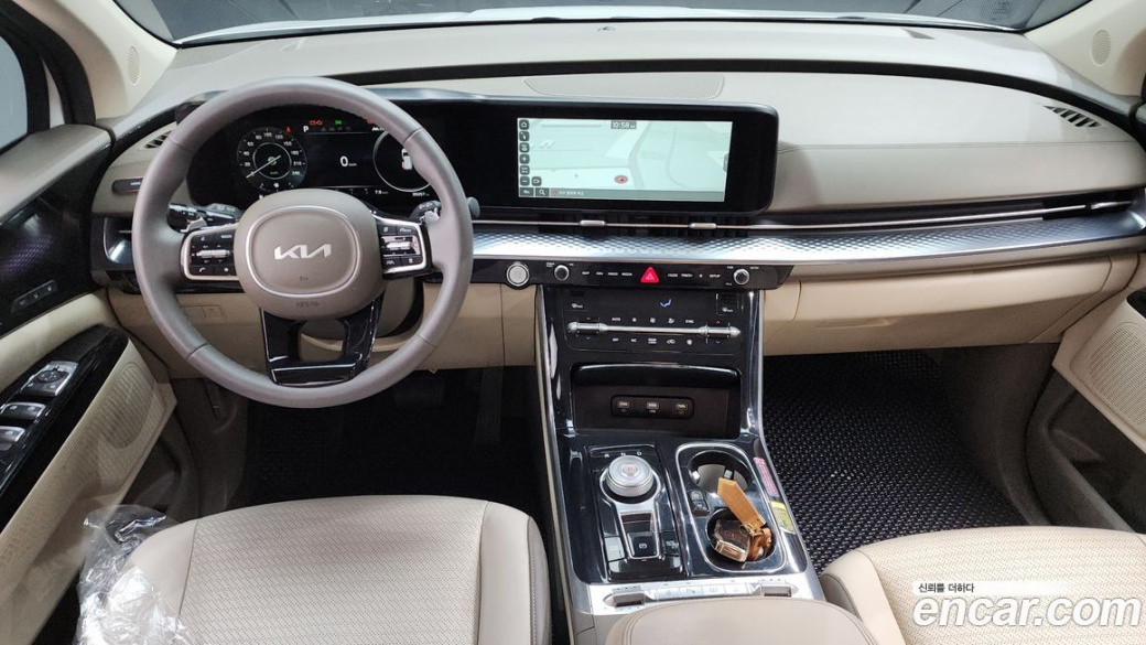 Kia Carnival 7-Seater Hi-Limousine, 2022