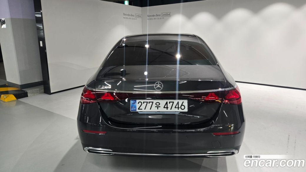 Mercedes-Benz E-Class E200 Avantgarde, 2025