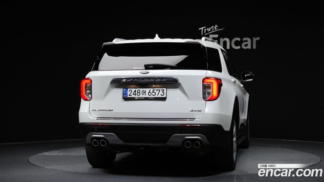 Ford Explorer 3.0 Platinum 4WD, 2022