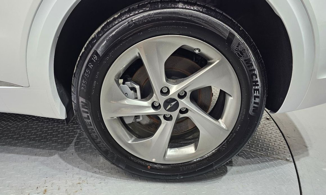 Genesis GV70 2.5T Gasoline 2WD, 2025
