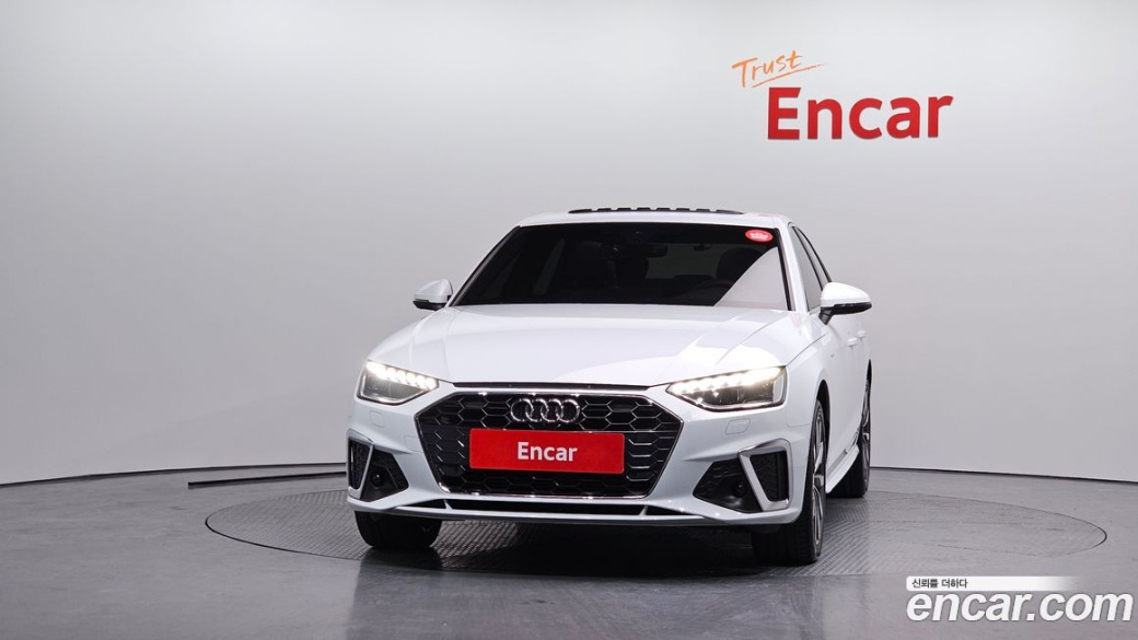 Audi A4 40 TFSI Premium, 2023