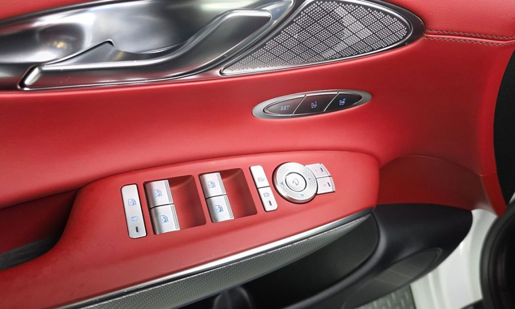 Genesis GV70 2.5T Gasoline AWD, 2021