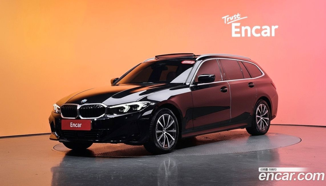 BMW 3-Series 320i Touring, 2024