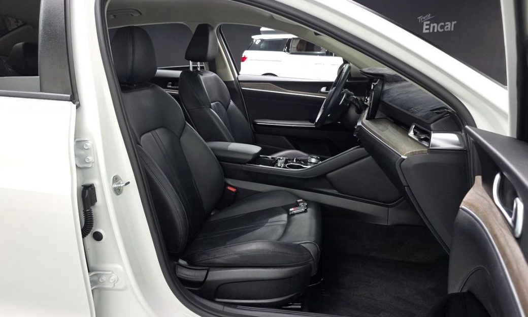 Kia K5 2.0, 2022