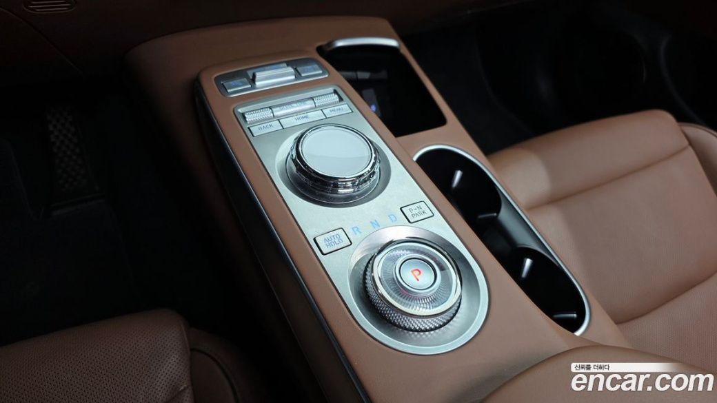 Genesis GV70 2.5T Gasoline 2WD, 2021