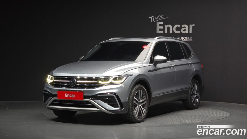 Volkswagen Tiguan 2.0 TSI Prestige, 2022