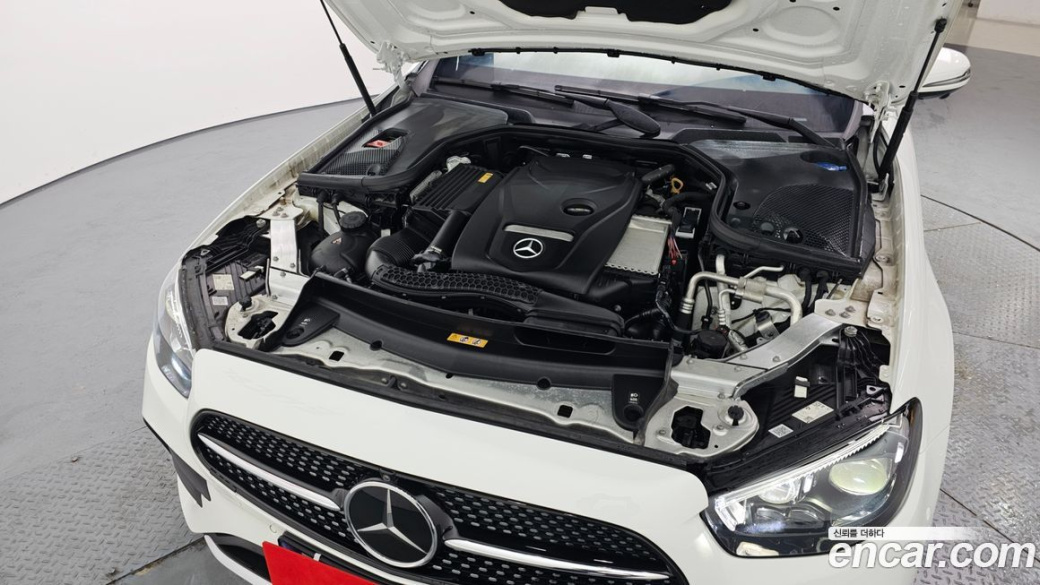 Mercedes-Benz E-Class E250 AMG Line, 2023