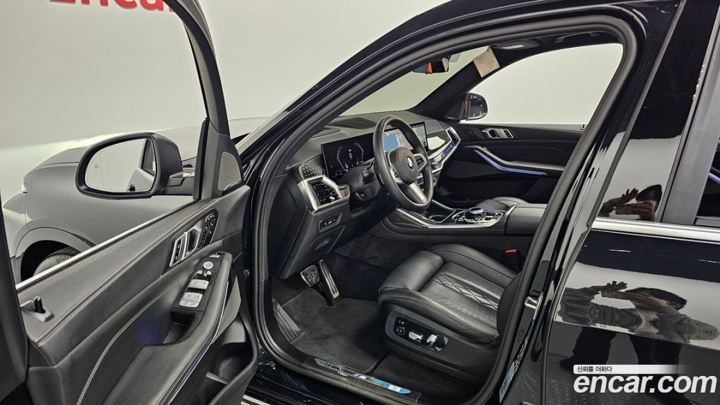 BMW X7 xDrive 40i M Sport 6STR, 2025