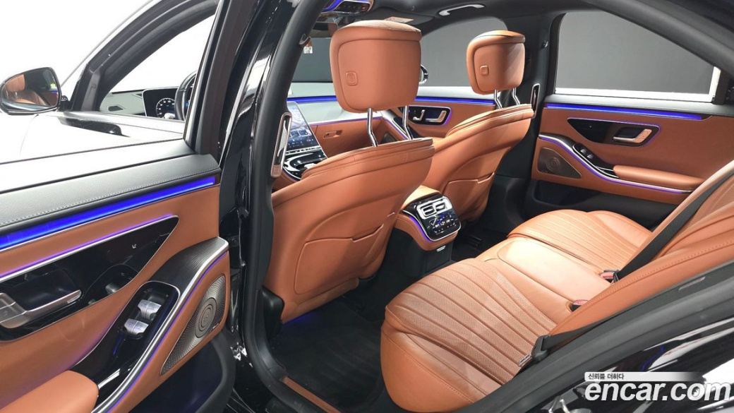 Mercedes-Benz S-Class S350 d, 2023