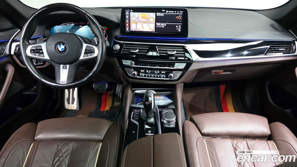 BMW 5-Series 530i xDrive M Sport Package, 2023