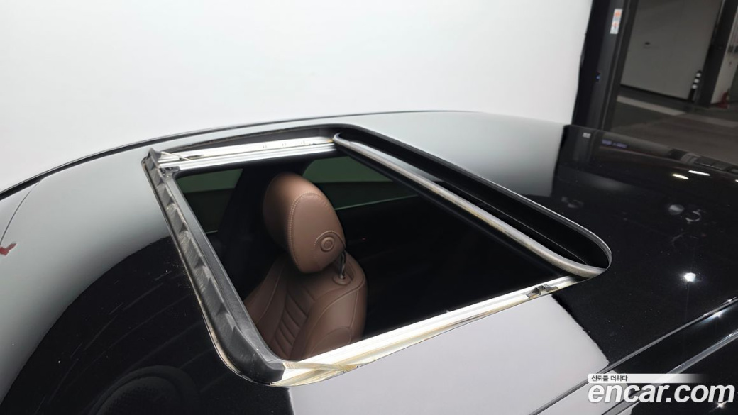 Mercedes-Benz E-Class E250 AMG Line, 2023