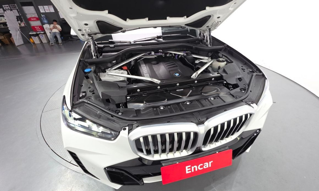 BMW X5 xDrive 40i M Sport, 2025