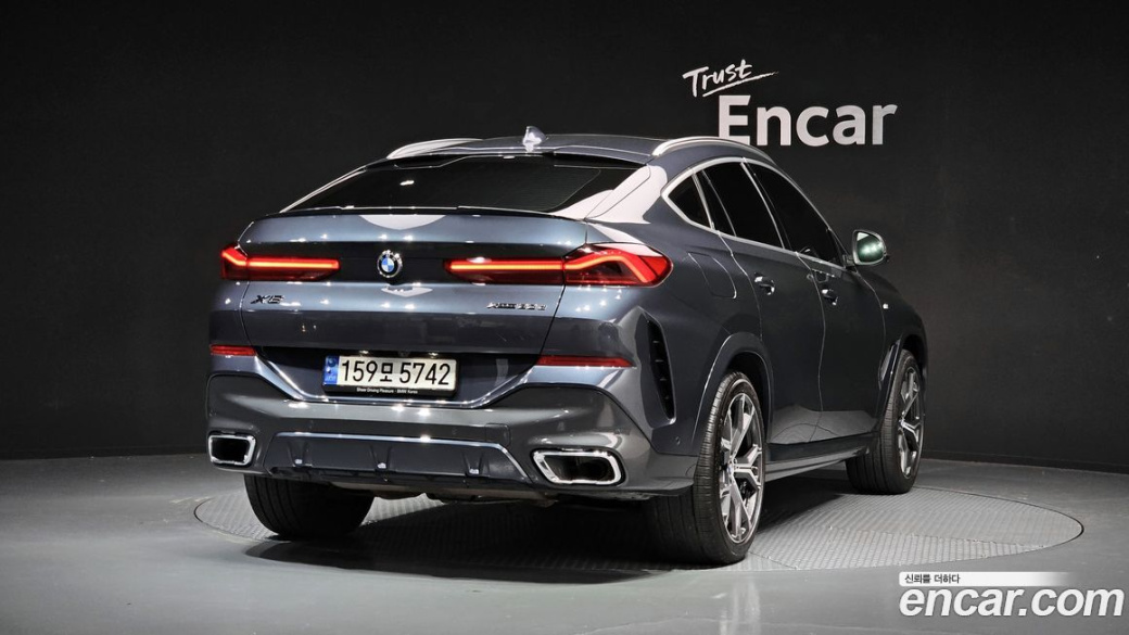 BMW X6 xDrive30d M Sport, 2022