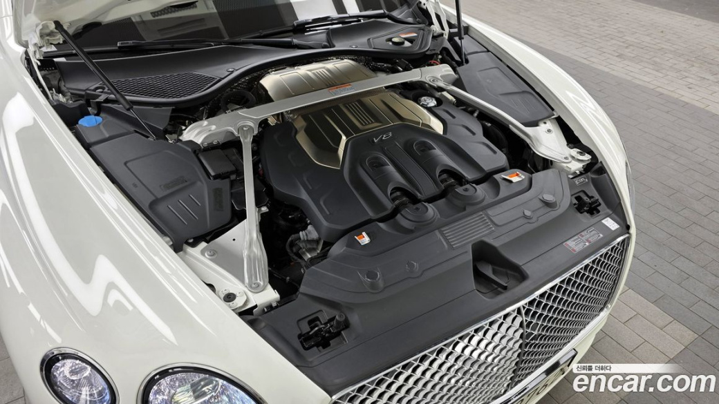 Bentley Continental 4.0 GT, 2022