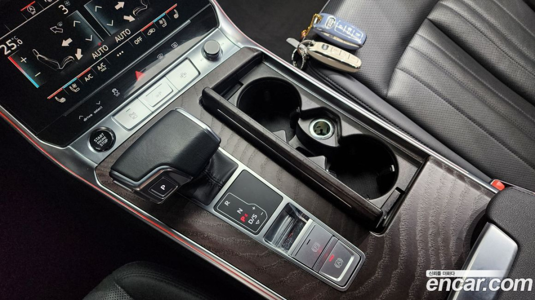 Audi A6 45 TFSI Premium, 2023