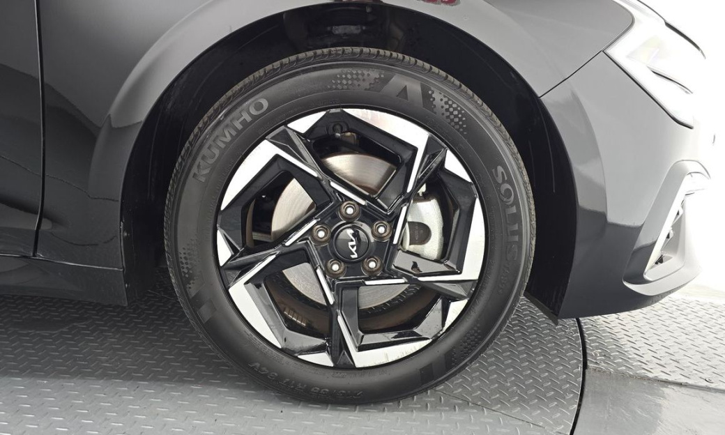 Kia K5 2.0, 2024