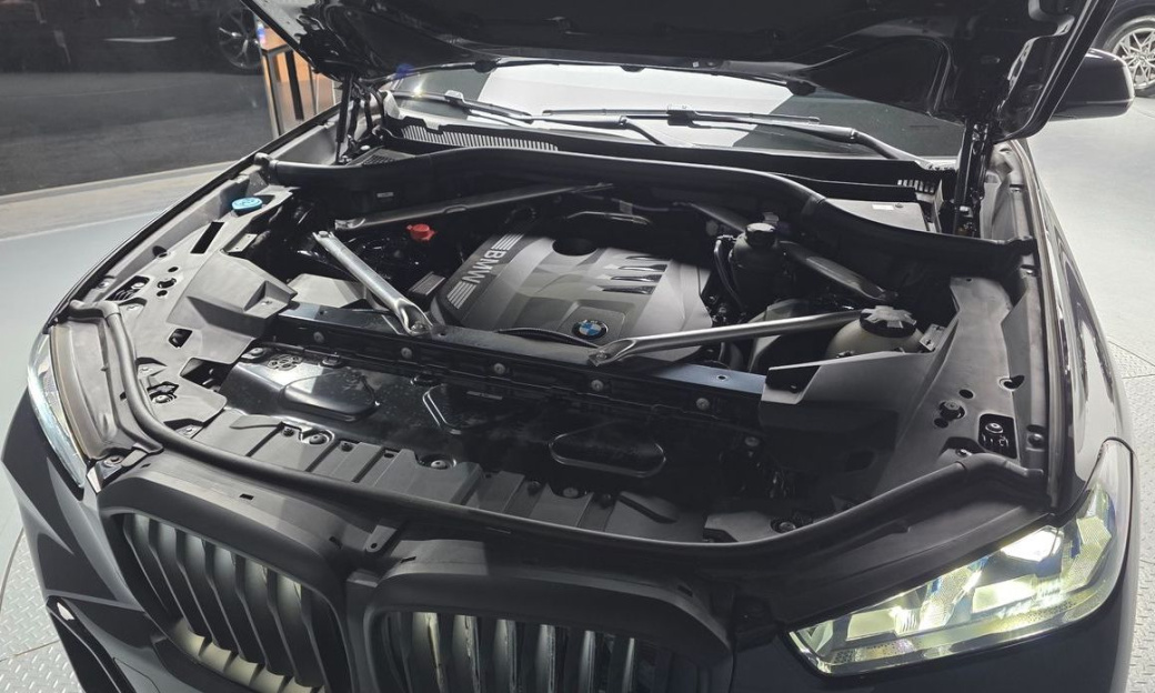 BMW X5 xDrive 40i M Sport, 2025