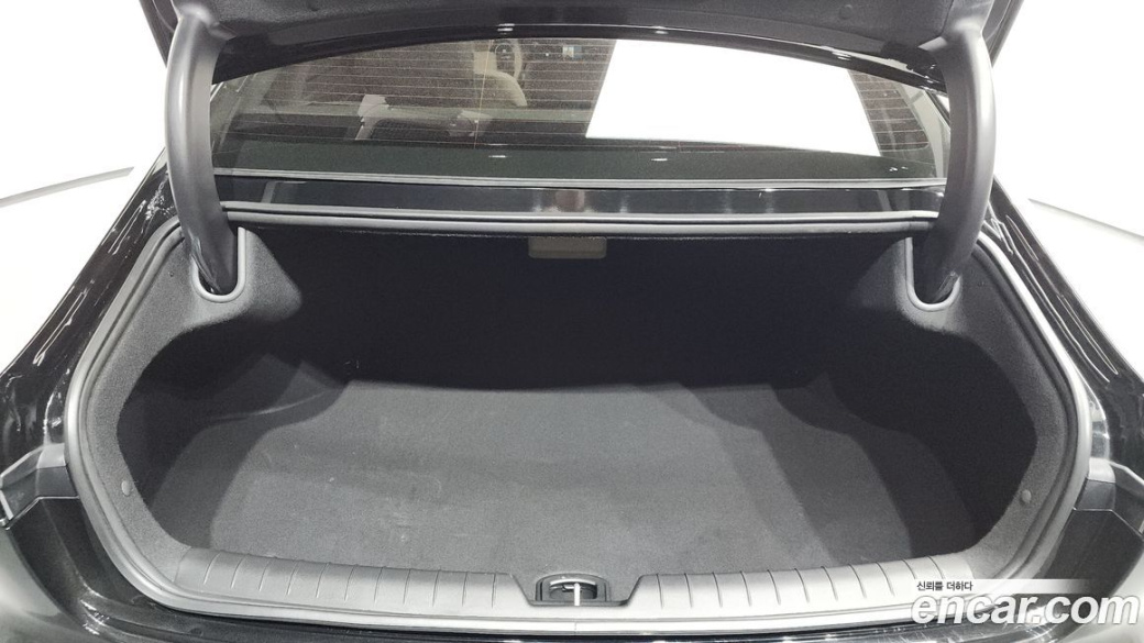 Hyundai Grandeur 2,5 Gasoline 2WD, 2023