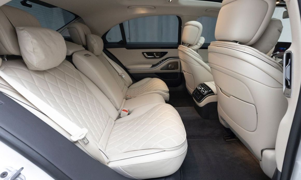 Mercedes-Benz S-Class S450L 4MATIC, 2025
