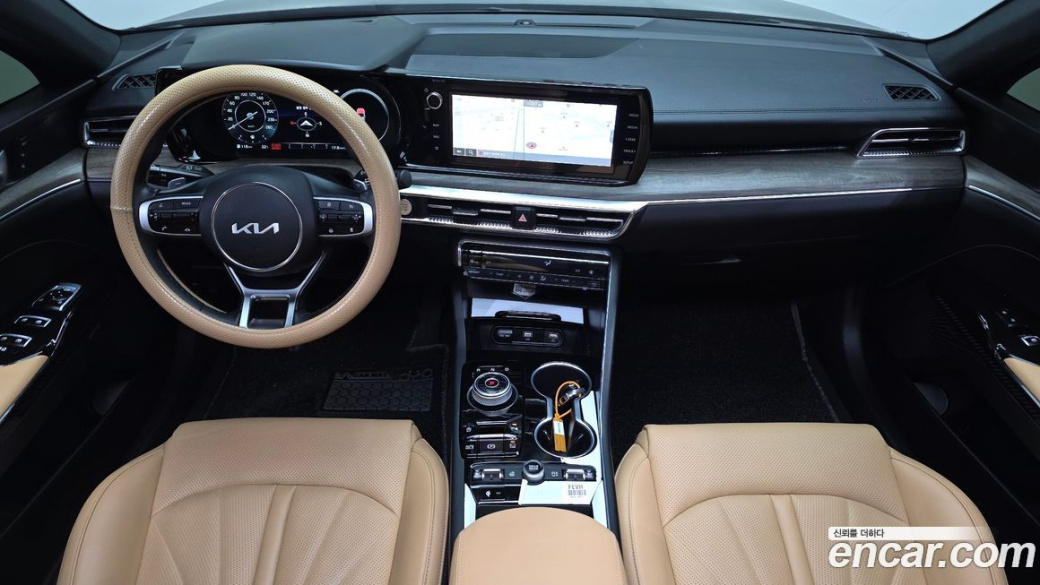 Kia K5 2.0, 2023