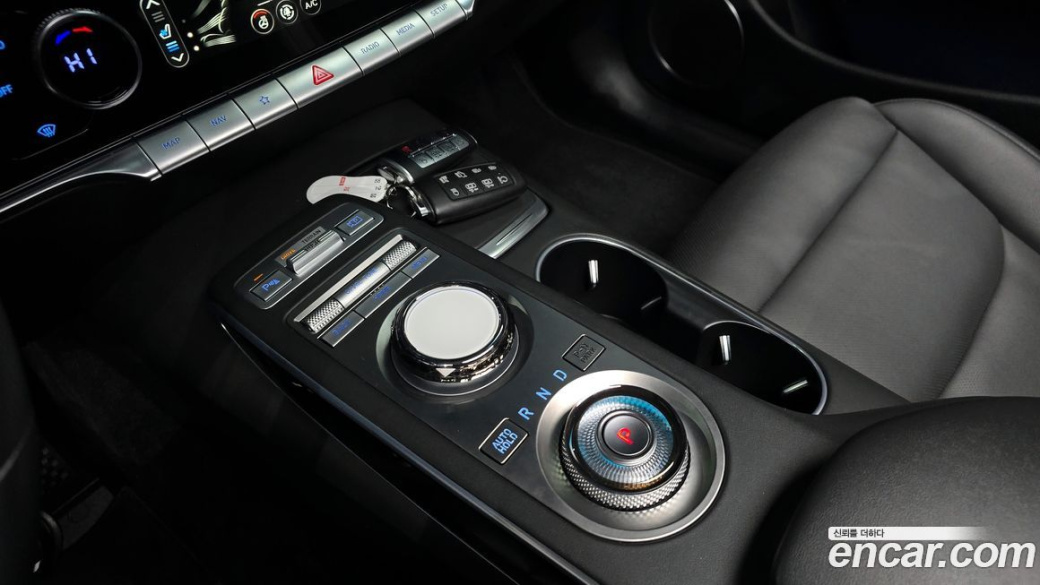 Genesis GV70 2.5T Gasoline AWD, 2024
