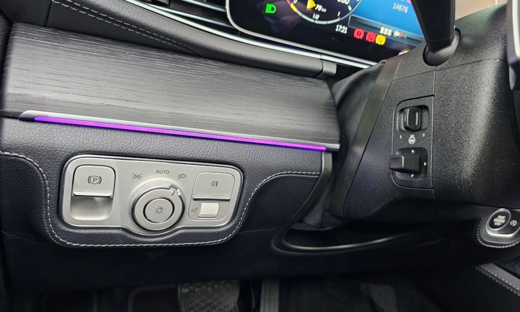 Mercedes-Benz GLE-Class GLE450 4MATIC, 2025
