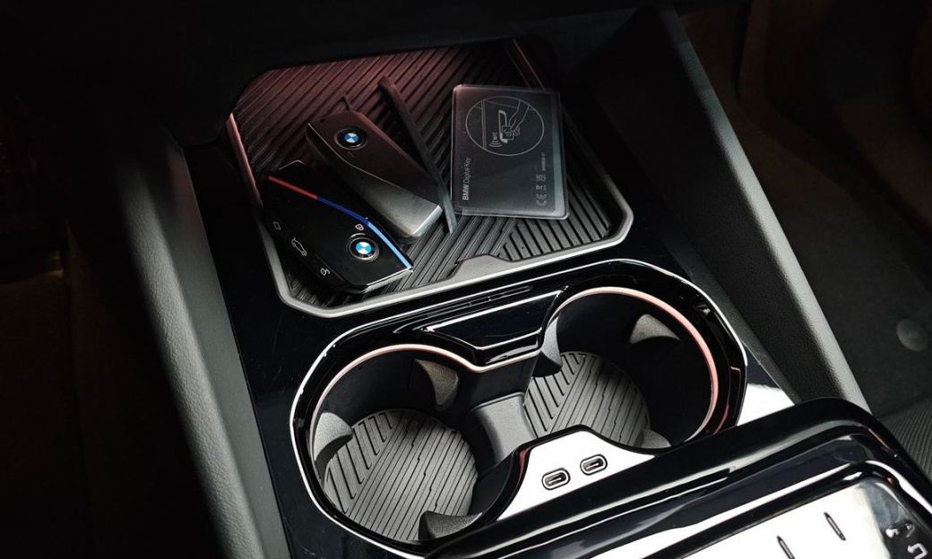 BMW 5-Series 530i xDrive M Sport, 2025