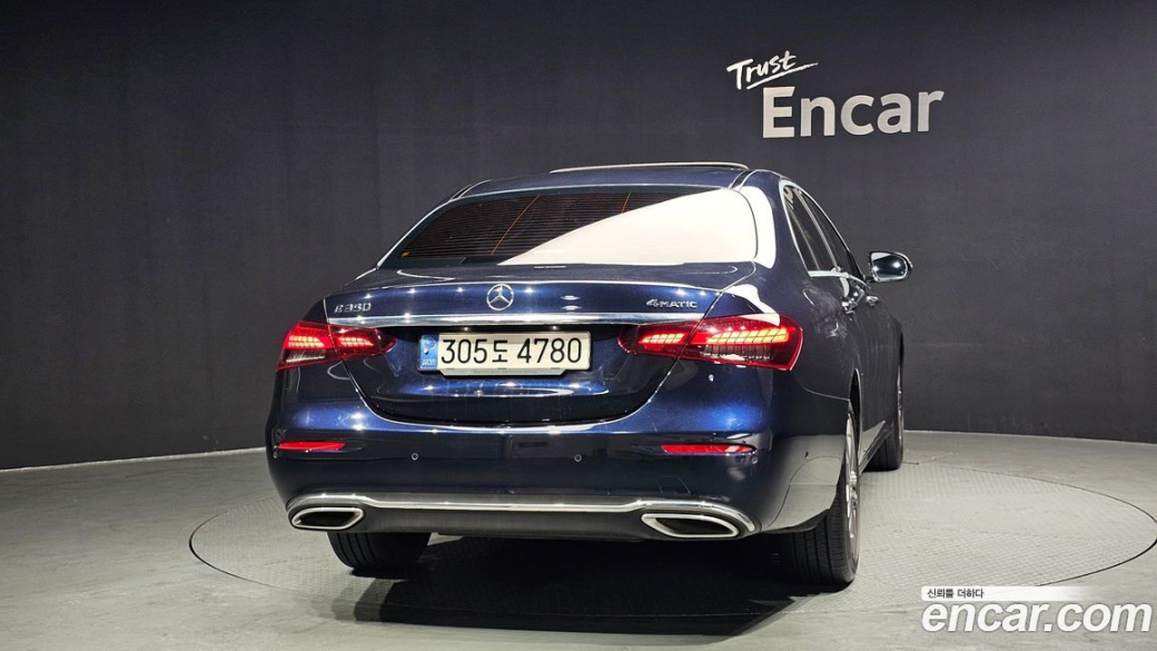 Mercedes-Benz E-Class E350 4MATIC Avantgarde, 2022