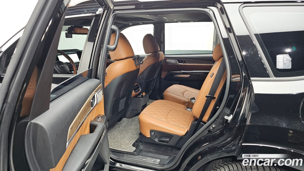 Kia Mohave Diesel 3.0 4WD 6-Seater, 2022