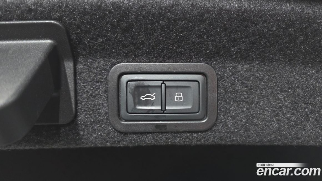 Audi A6 45 TFSI Quattro Premium, 2022
