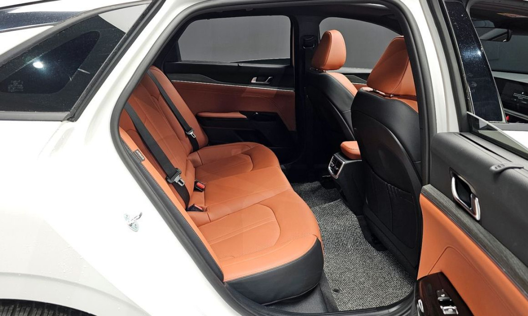 Kia K5 1.6 Turbo, 2025
