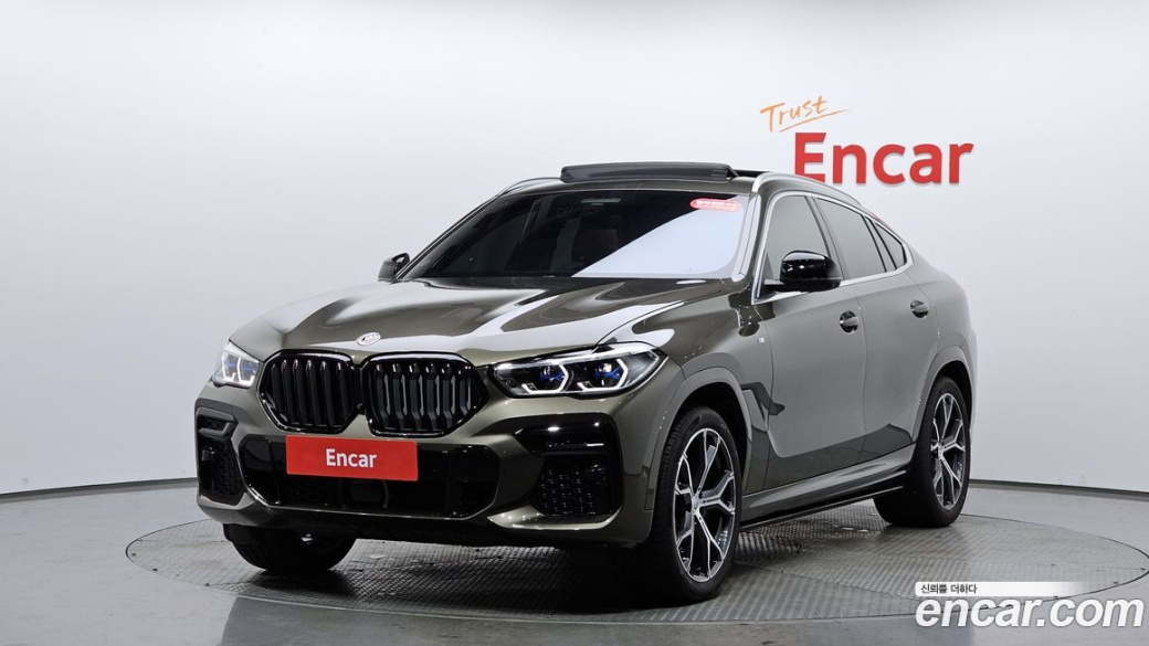 BMW X6 xDrive40i M Sport, 2023