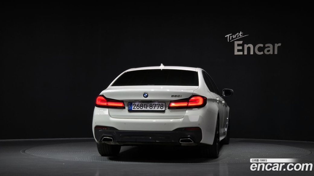BMW 5-Series 530i M Sport Package, 2022