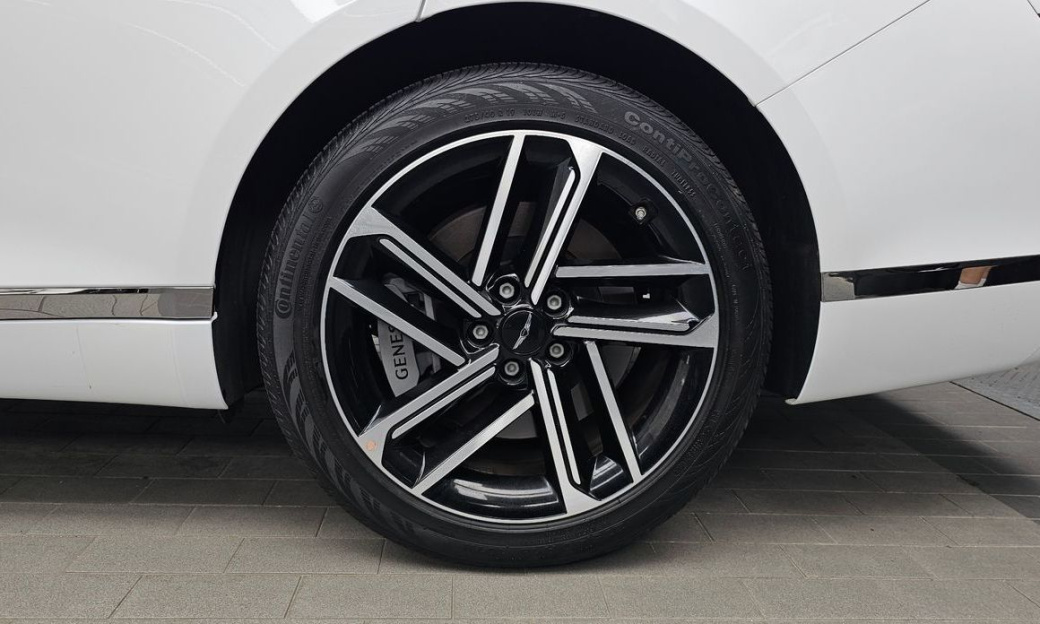 Genesis G80 Gasoline 2.5 Turbo 2WD, 2025