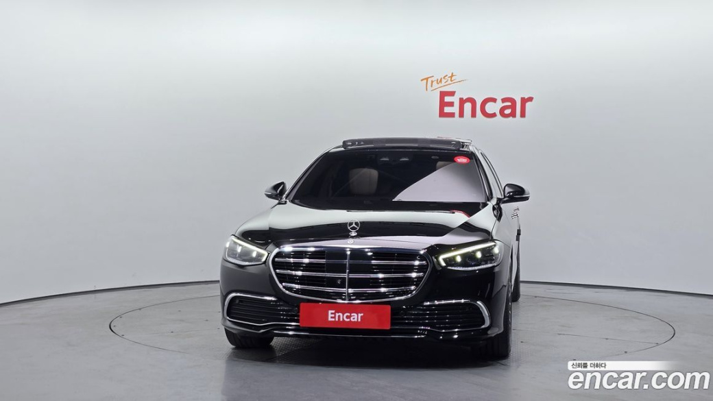 Mercedes-Benz S-Class S350 d, 2023