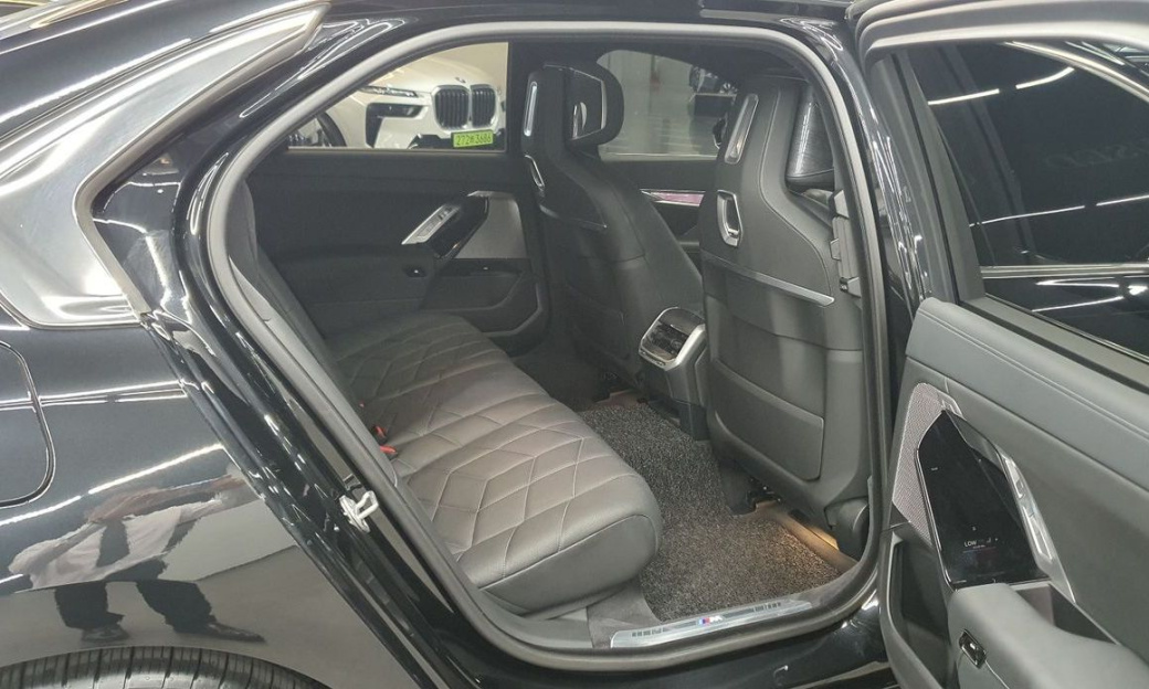 BMW 7-Series 740d xDrive M Sport, 2024