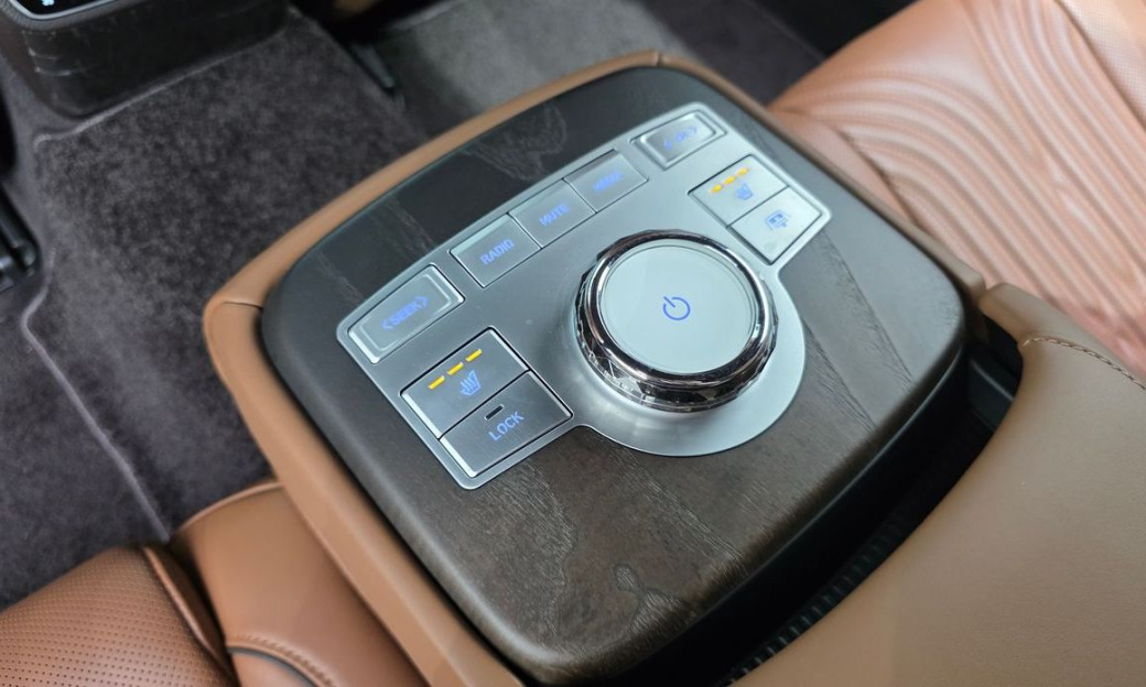 Genesis G80 Gasoline 2.5 Turbo AWD, 2024