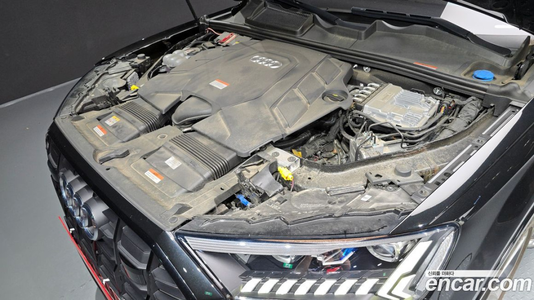 Audi Q7 55 TFSI Quattro Premium, 2023