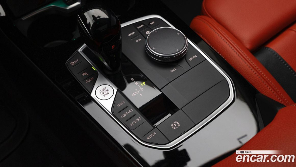 BMW 1-Series M135i xDrive, 2024