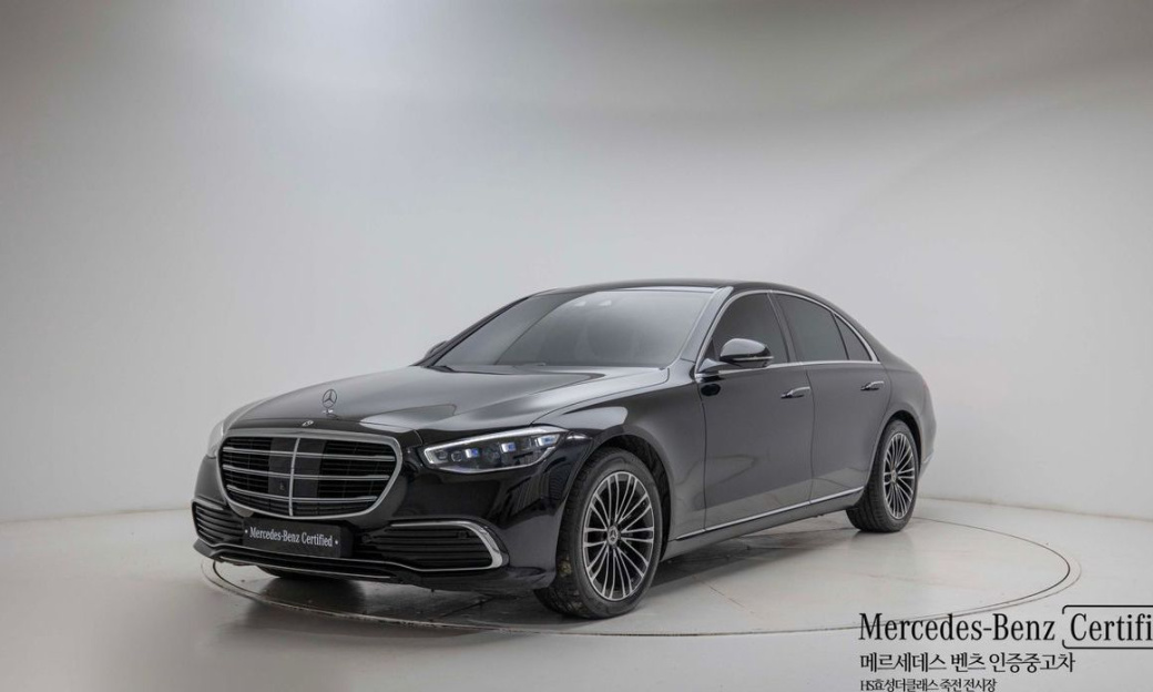 Mercedes-Benz S-Class S350 d 4MATIC, 2025