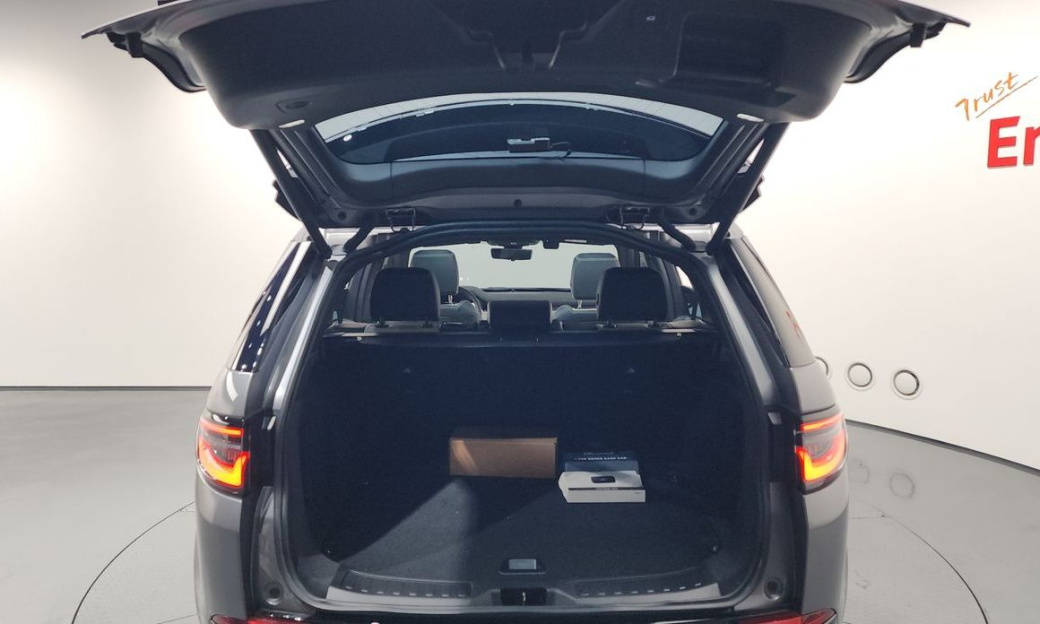 Land Rover Discovery Sport P250 Dynamic SE, 2025
