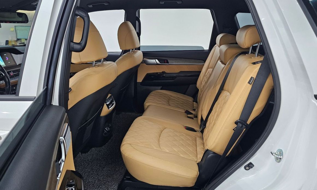 Kia Mohave Diesel 3.0 4WD 7-Seater, 2021