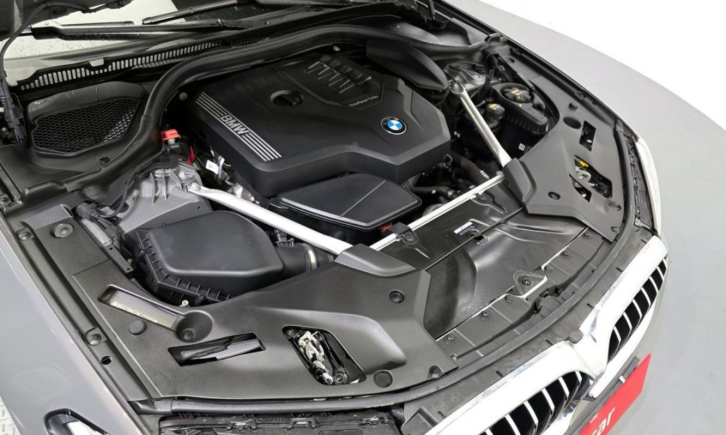 BMW 5-Series 530i M Sport Package, 2022