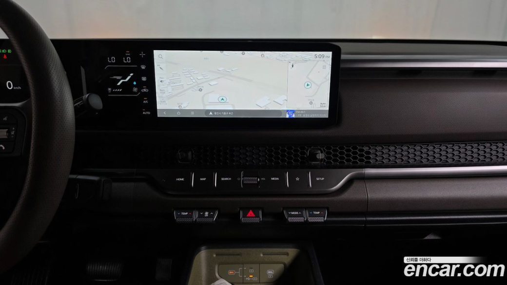 Kia Tasman 2.5T Gasoline 4WD, 2026