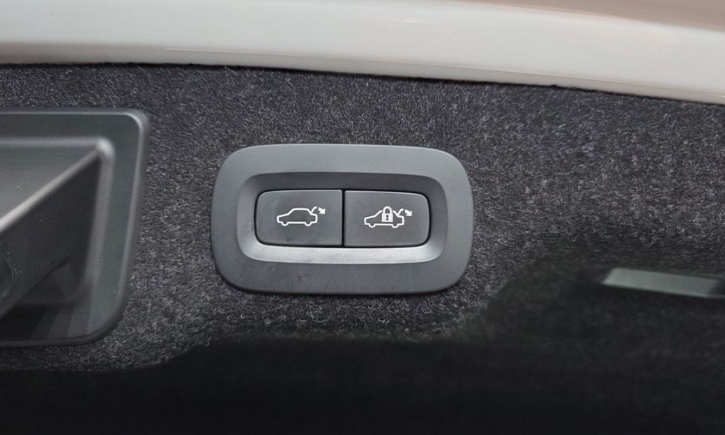 Volvo S90 B6 AWD Inscription, 2021