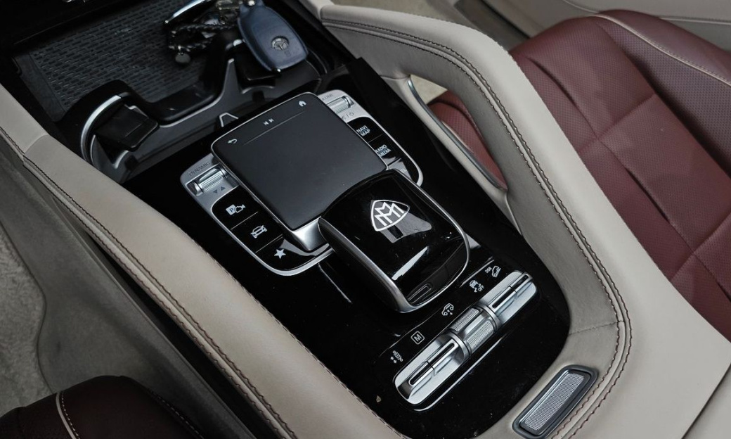 Mercedes-Benz GLS-Class Maybach GLS600 4MATIC, 2023