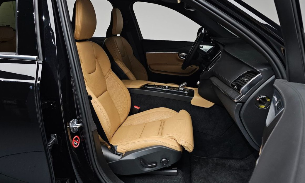 Volvo XC90 B6 Ultimate Bright, 2024