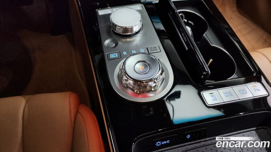 Genesis G80 Gasoline 2.5 Turbo 2WD, 2025