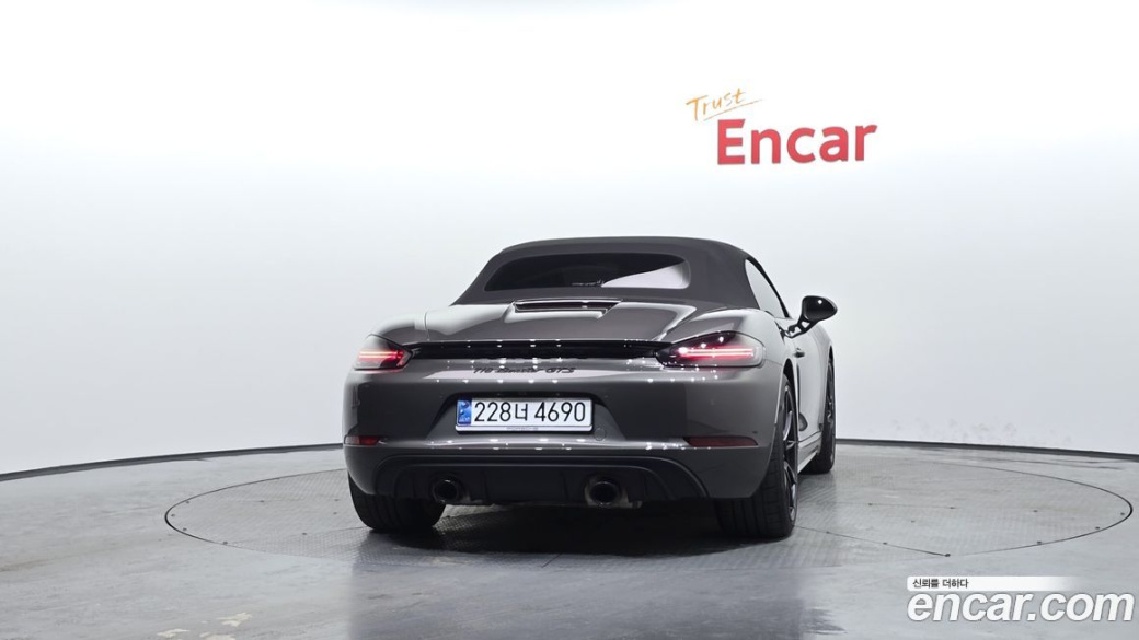 Porsche 718 4.0 GTS, 2024